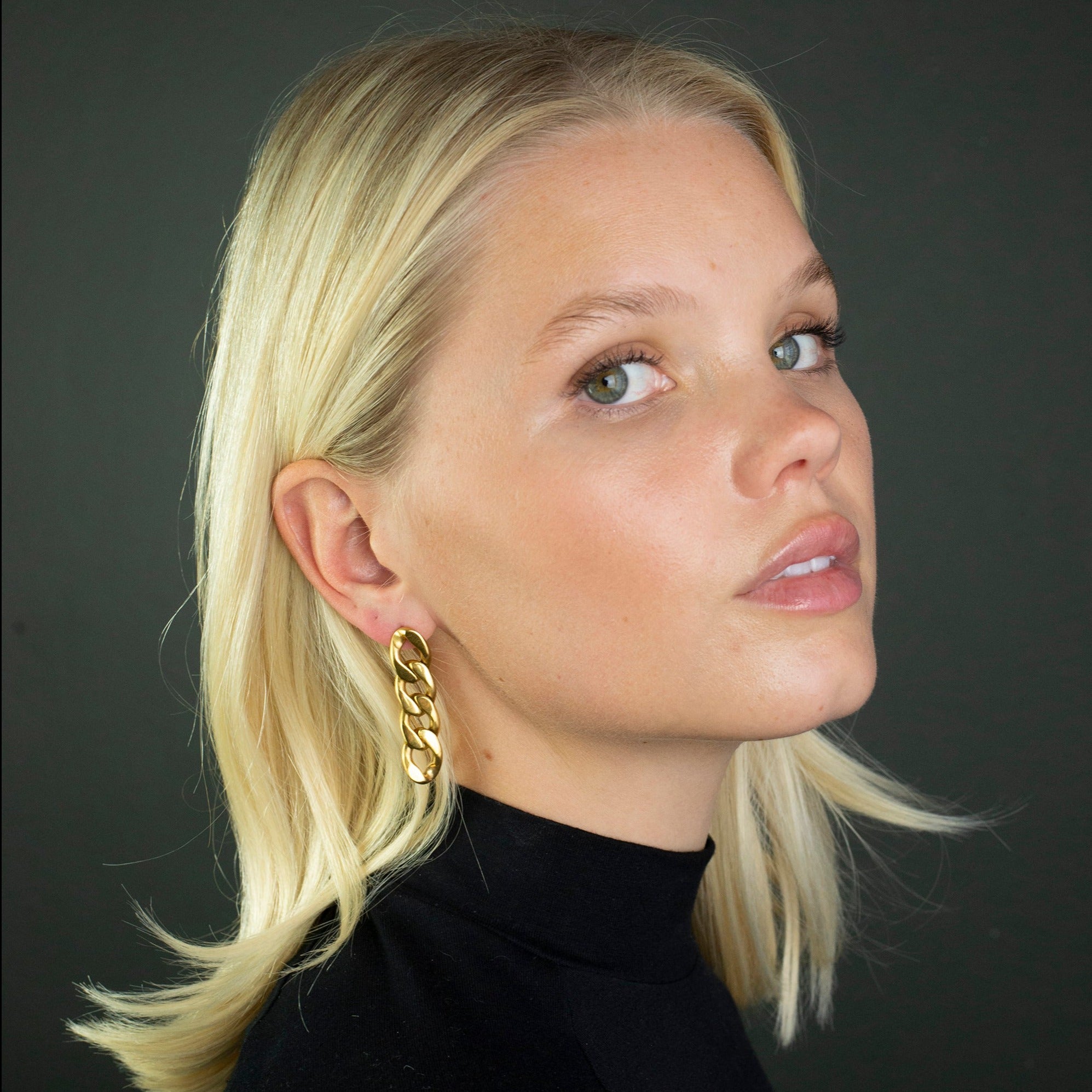 Gold Chain link earrings